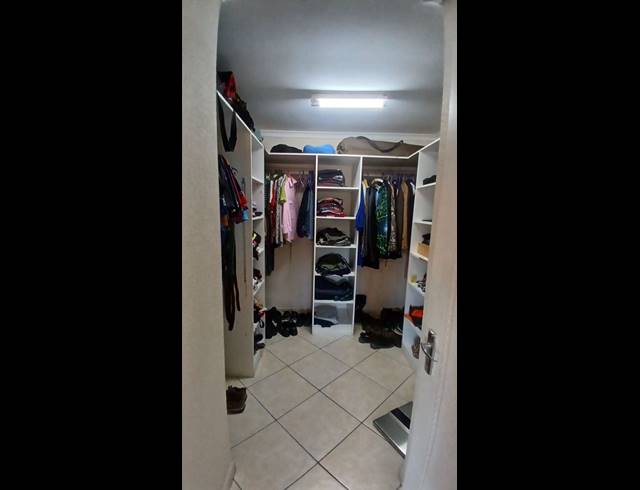 6 BEDROOM GATED ESTATE FOR SALE IN KEMPTON PARK EXT 4